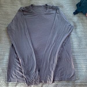 Men’s Lululemon long sleeve